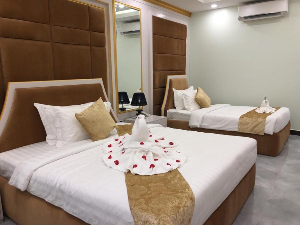 Kampong Thom Royal Hotel Exterior photo